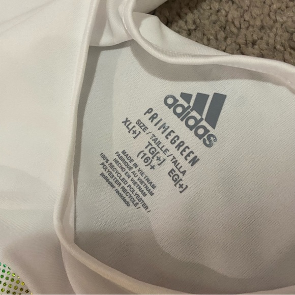 Girl’s Adidas Aeroready A five Top NWT - Picture 7 of 9
